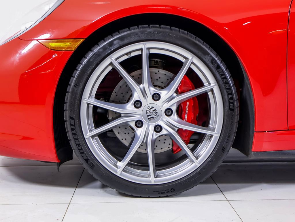 Certified 2018 Porsche 911 Targa 4S image 26
