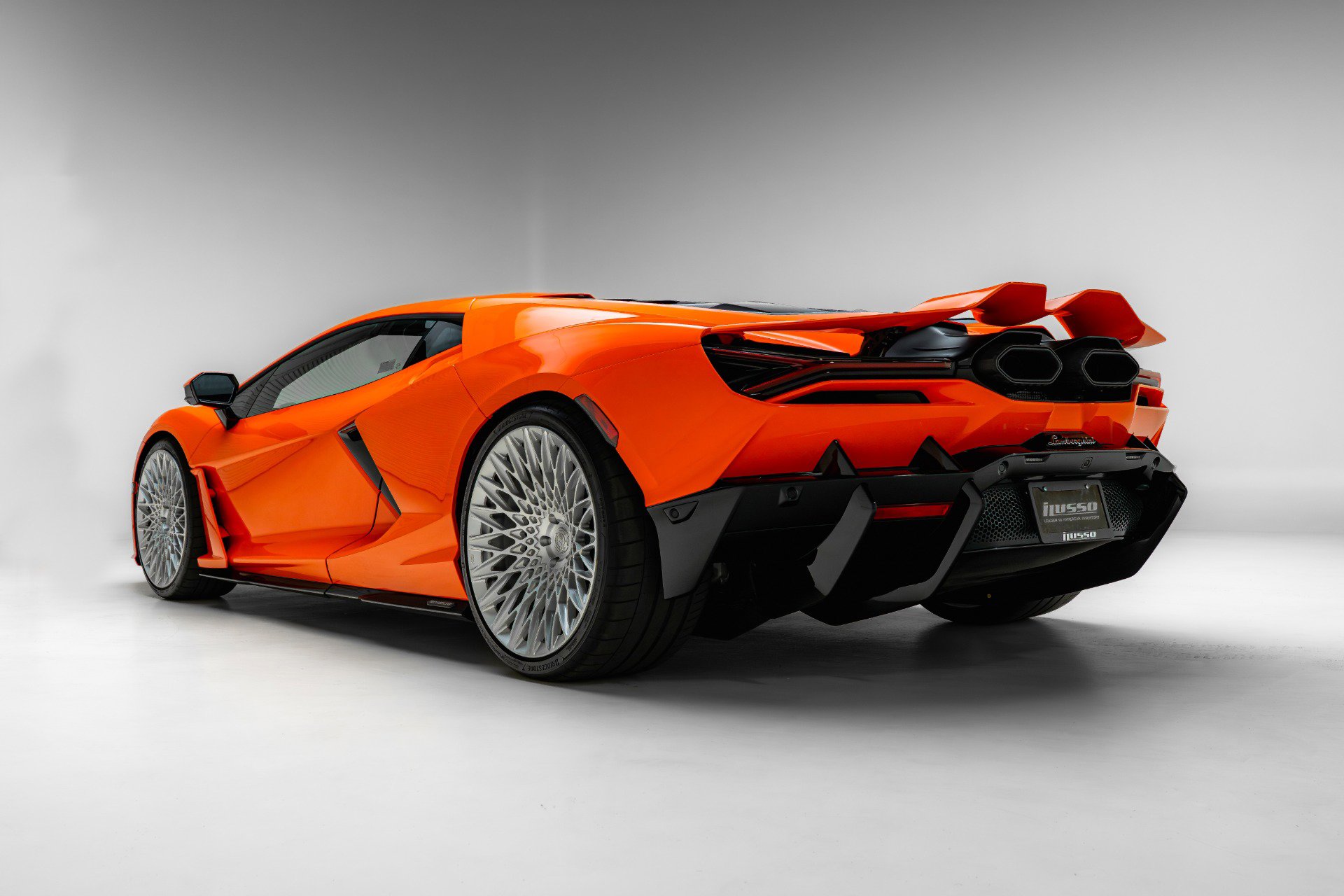 Used 2024 Lamborghini Revuelto AWD/4WD image 9