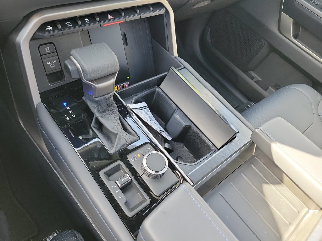 New 2026 Toyota Sequoia Platinum AWD/4WD image 19
