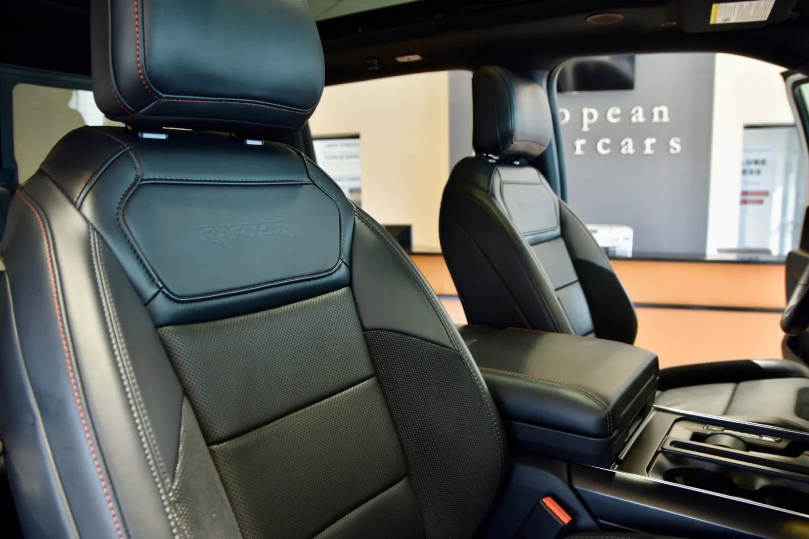 Used 2024 Ford F150 Raptor image 34