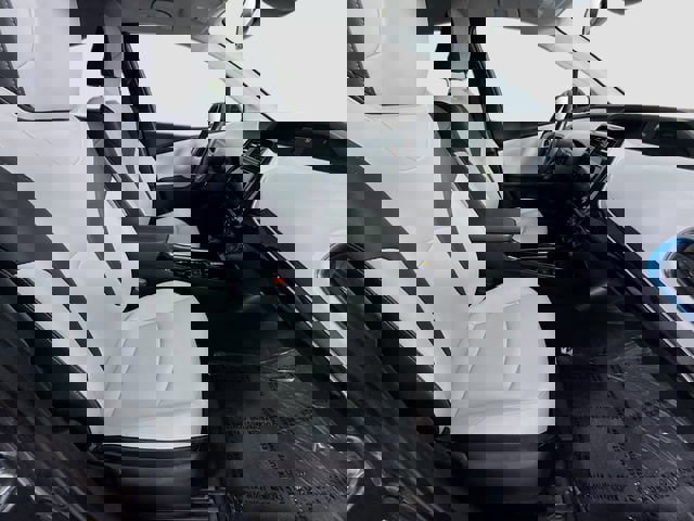 Certified 2019 Toyota Prius XLE w/ Carpet Mat Package image 25