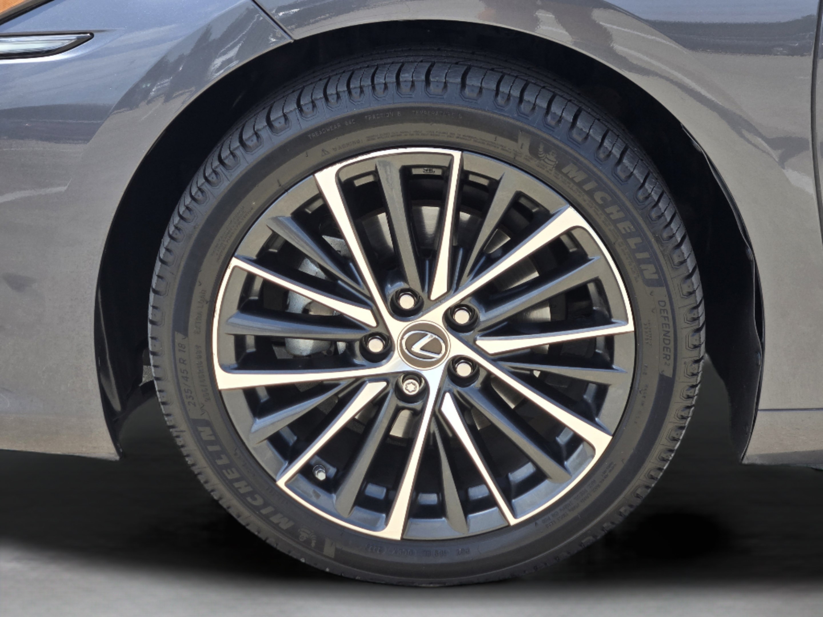 Certified 2022 Lexus ES 350 w/ Premium Package FWD image 35