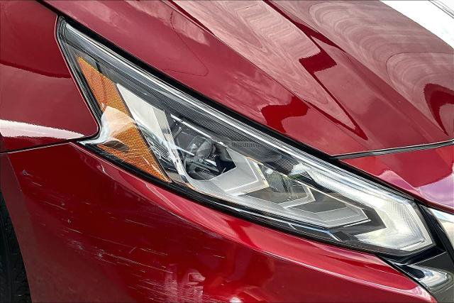 Certified 2022 Nissan Altima 2.5 SV w/ SV Premium Package FWD image 28