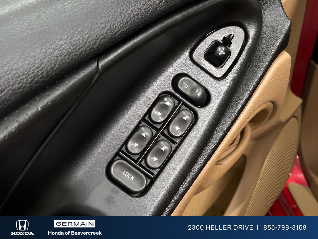 Used 1994 Ford Mustang GT RWD image 13