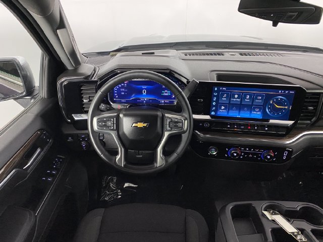 Certified 2024 Chevrolet Silverado 1500 LT AWD/4WD image 15
