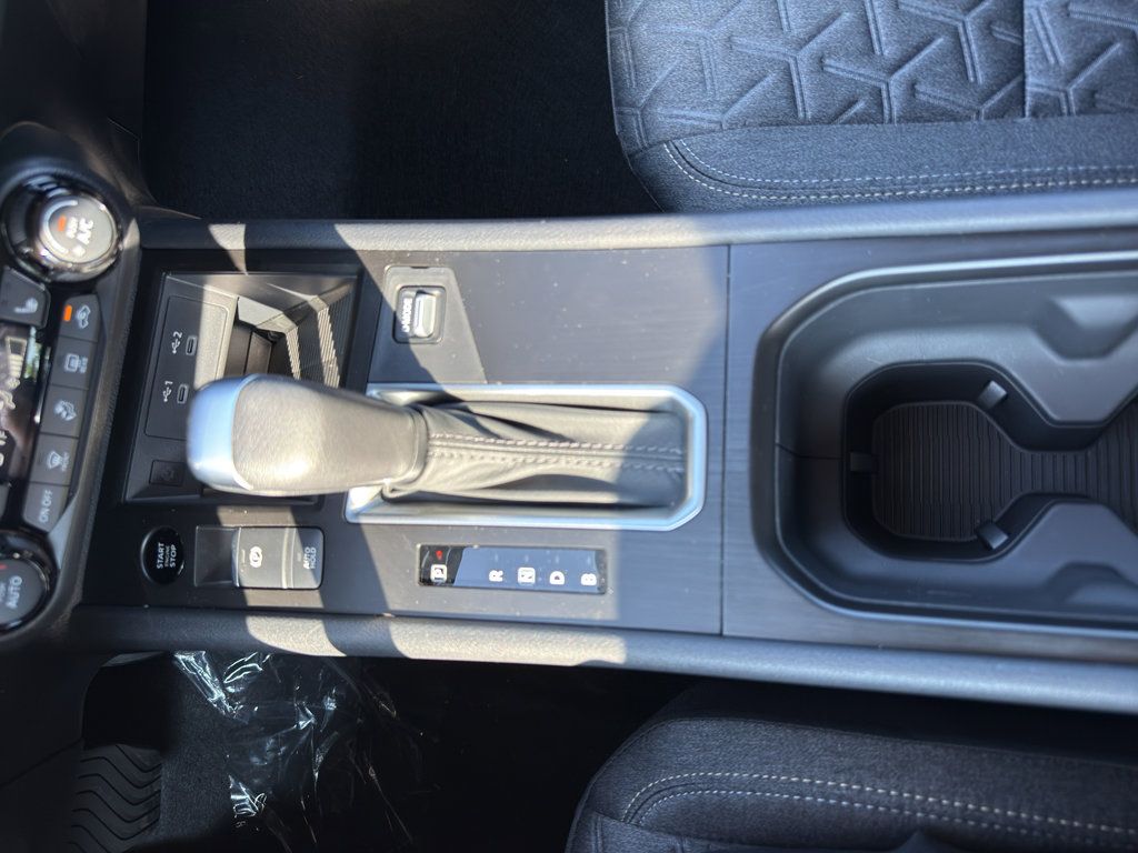 New 2026 Nissan Kicks SV w/ Cold Weather Package image 21