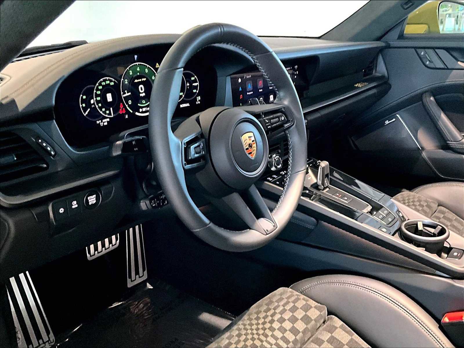 New 2026 Porsche 911 GTS image 4