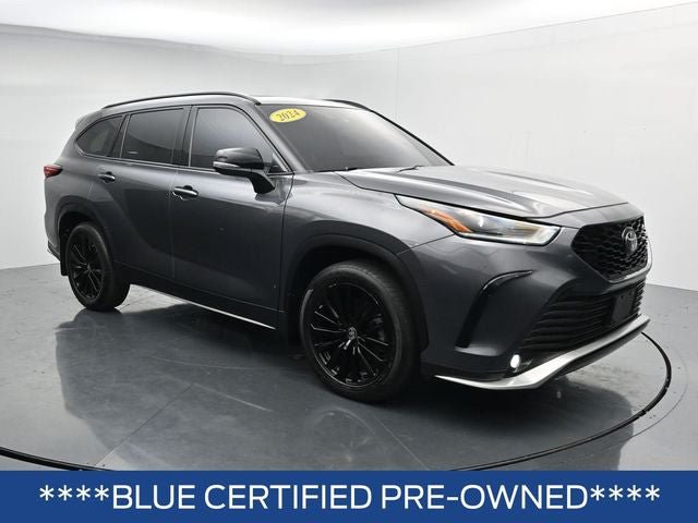 Used 2024 Toyota Highlander XSE AWD/4WD image 2
