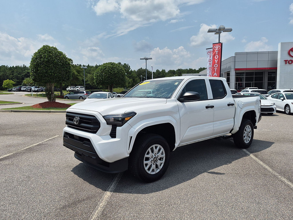 Used 2024 Toyota Tacoma SR AWD/4WD image 7