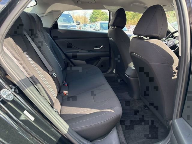 Certified 2023 Hyundai Elantra SEL image 11