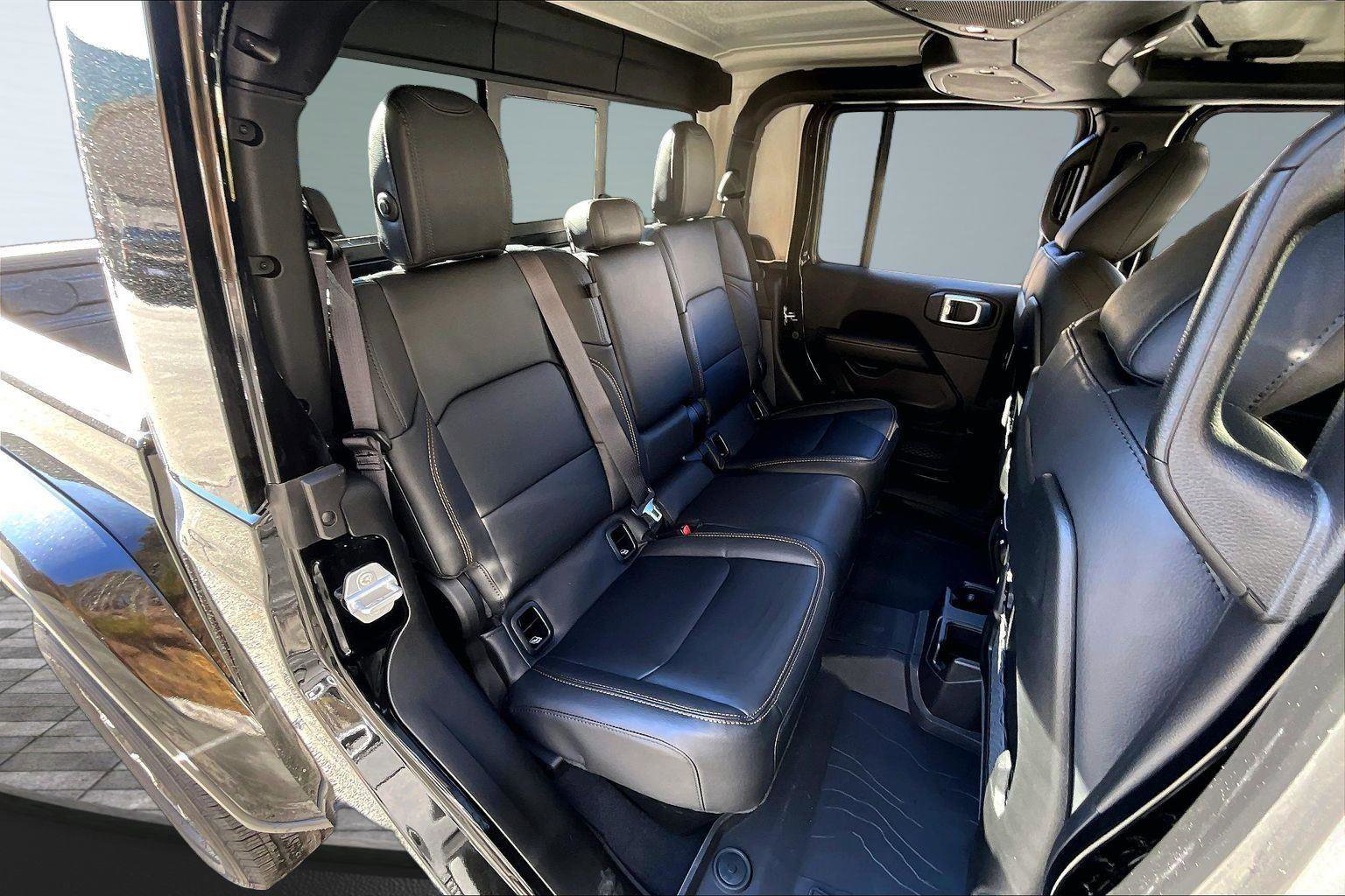 New 2026 Jeep Gladiator Sport AWD/4WD image 10
