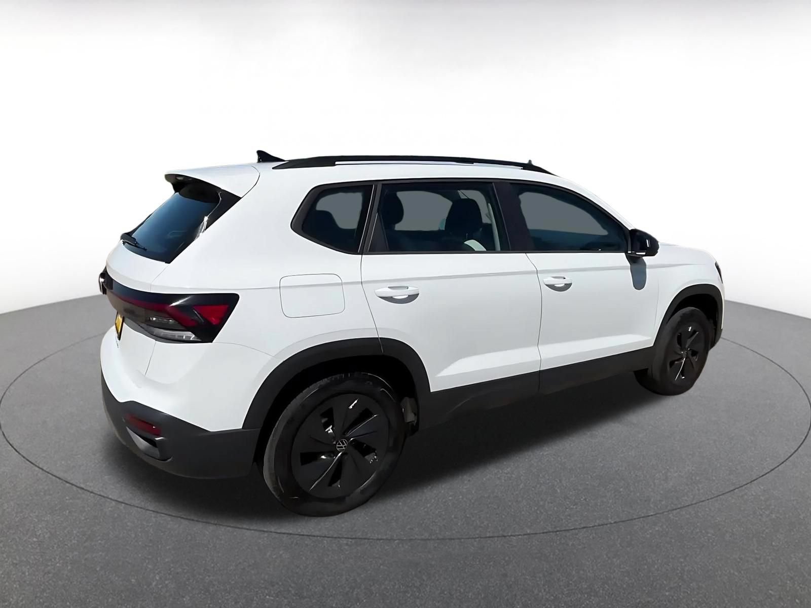 Used 2026 Volkswagen Taos S FWD image 15