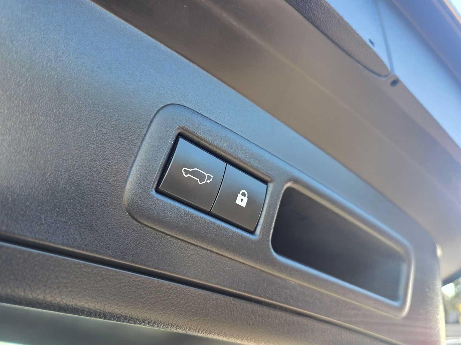 Used 2020 Lexus UX 250h w/ Premium Package AWD/4WD image 15
