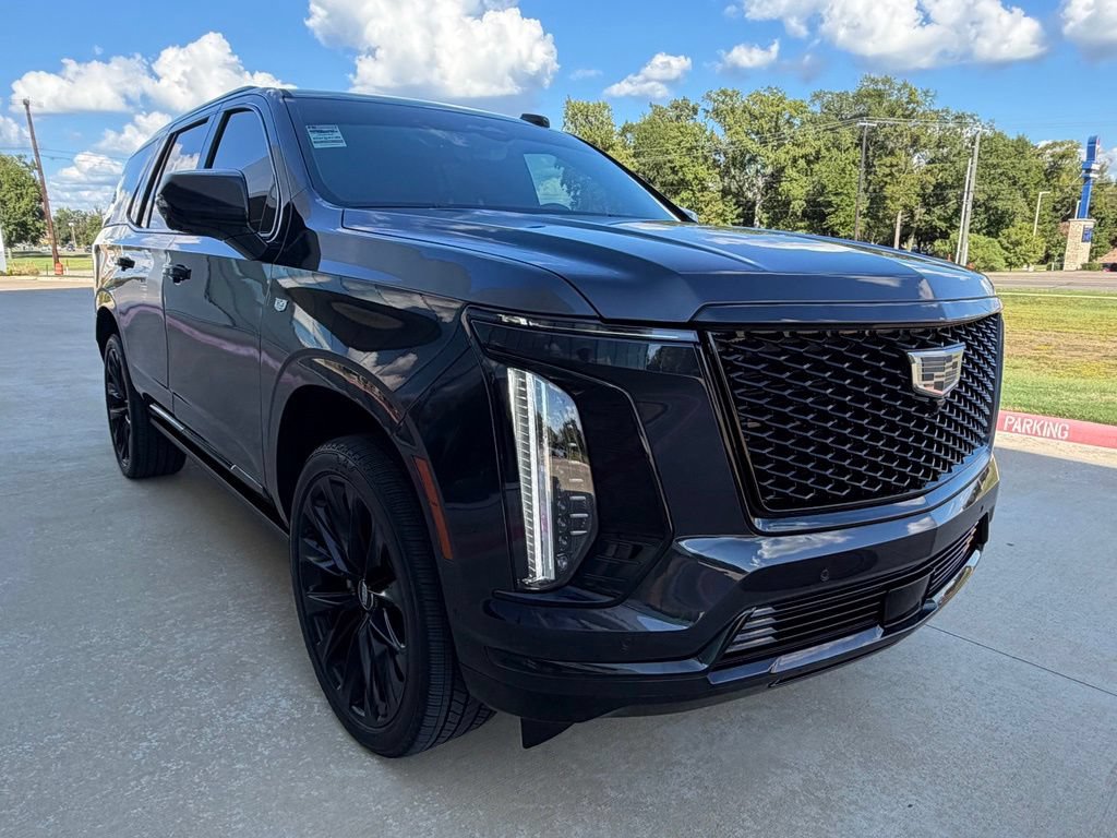 Used 2026 Cadillac Escalade Platinum Sport w/ LPO, ONYX Package AWD/4WD image 9