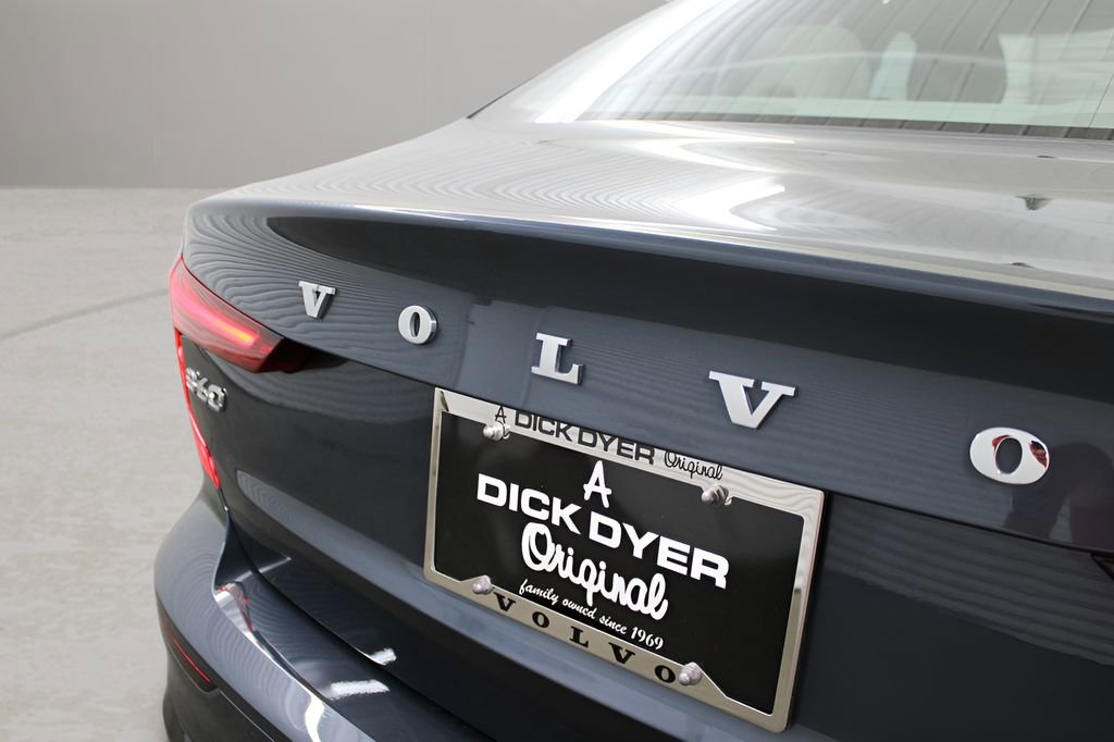 Used 2023 Volvo S60 B5 Plus w/ Climate Package image 30