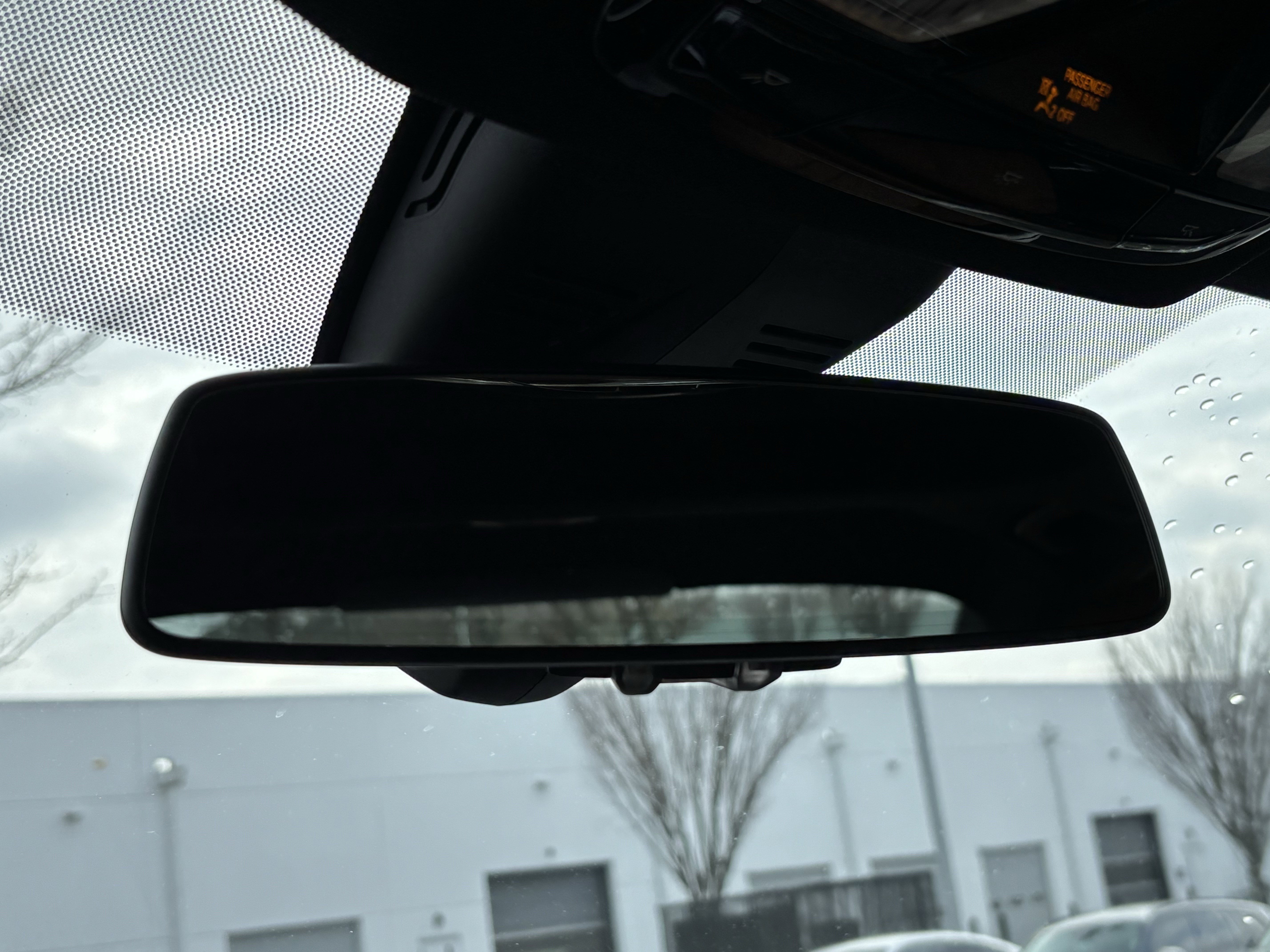 Certified 2022 BMW 330i xDrive Sedan w/ M Sport Package image 27