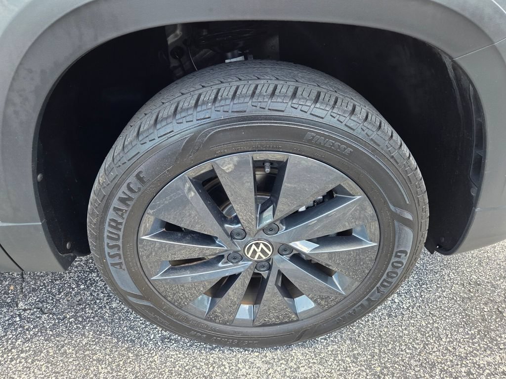 Used 2022 Volkswagen Taos S FWD image 18