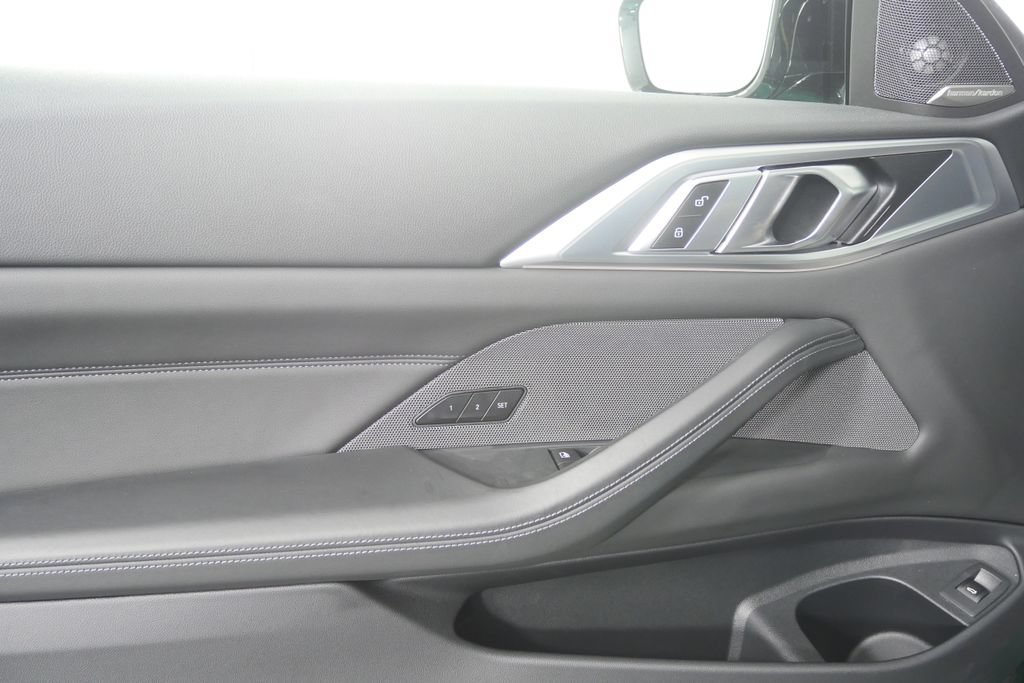 Used 2024 BMW M4 Competition RWD image 10