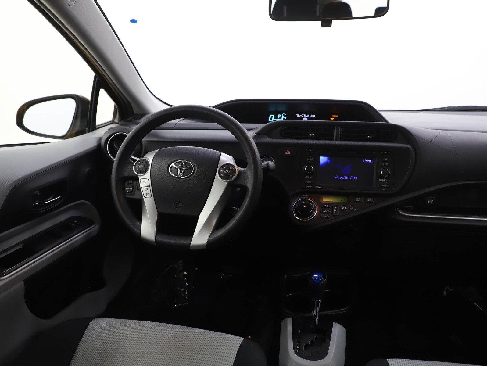 Used 2014 Toyota Prius C Three image 14