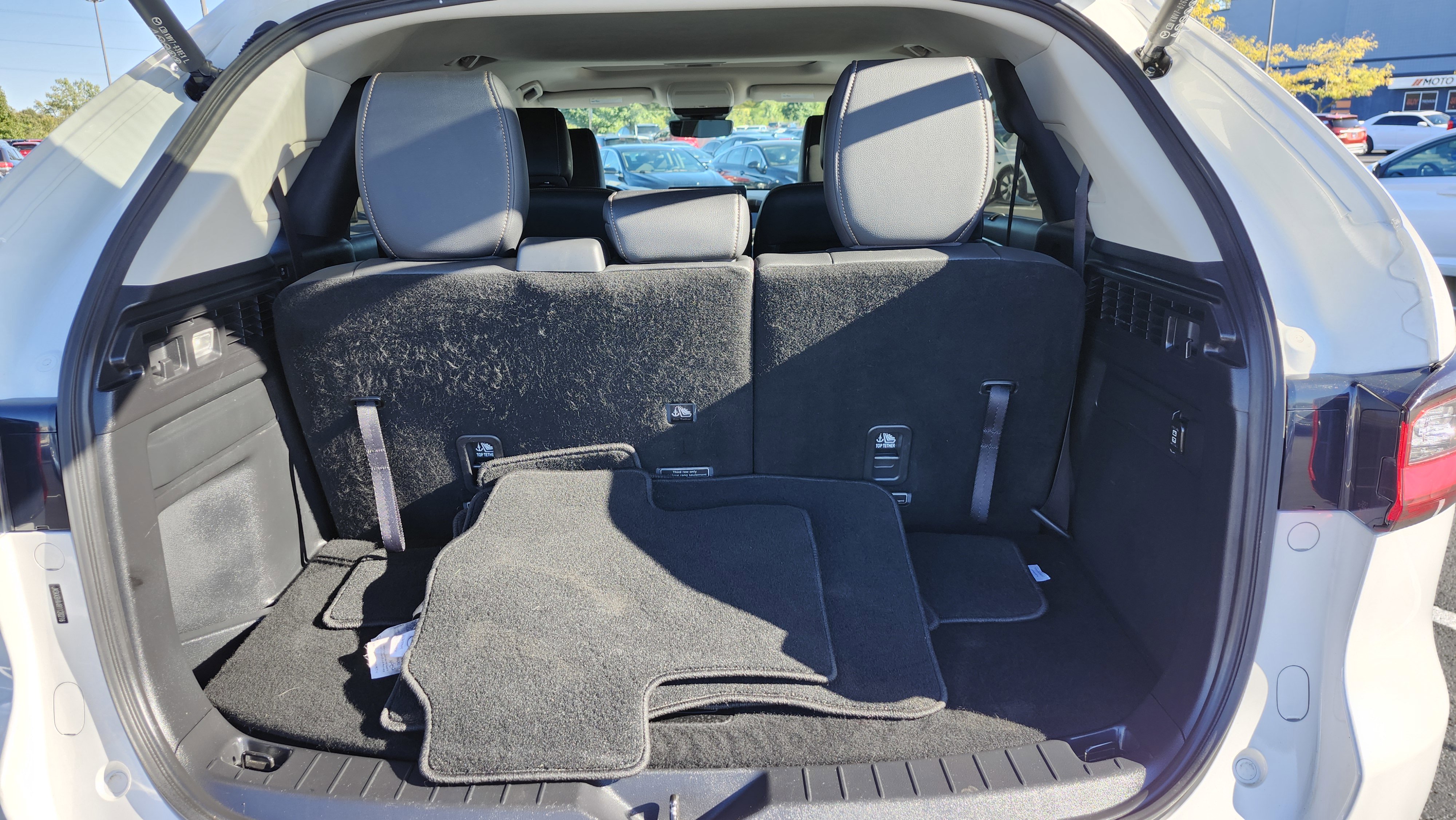 Used 2024 MAZDA CX-90 Plug-In Hybrid w/ Preferred image 16