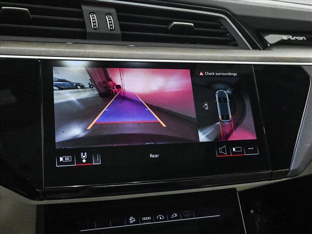 Used 2024 Audi Q8 e-tron Premium Plus AWD/4WD image 14