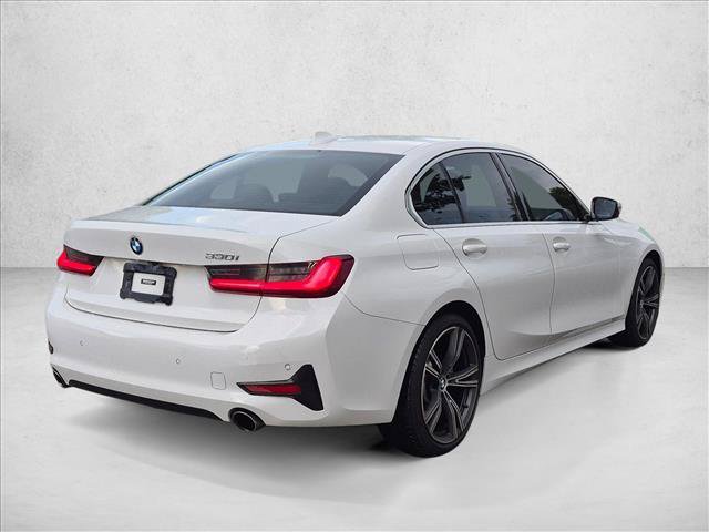 Used 2022 BMW 330i Sedan w/ Driving Assistance Package RWD image 5