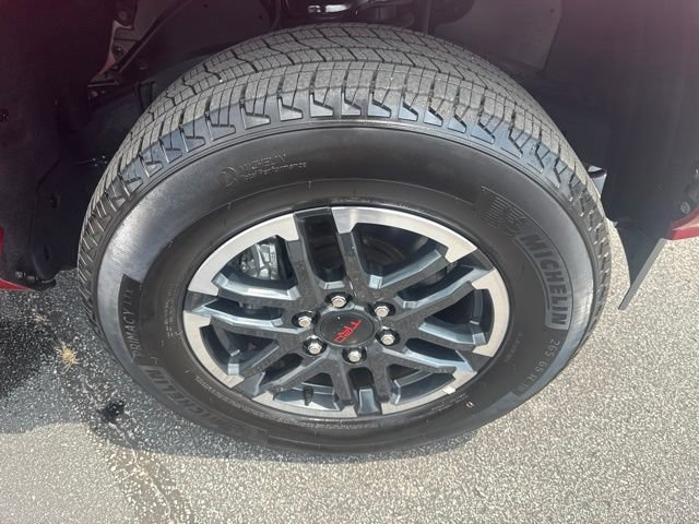 Used 2025 Toyota Tacoma TRD Sport AWD/4WD image 13