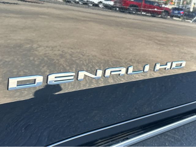 New 2026 GMC Sierra 2500 Denali Ultimate AWD/4WD image 17