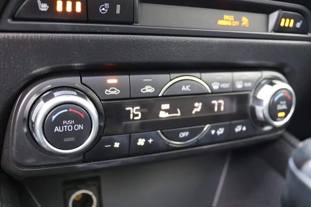 Used 2017 MAZDA CX-5 Touring image 6