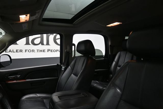 Used 2014 Chevrolet Tahoe LT w/ All-Star Edition AWD/4WD image 18