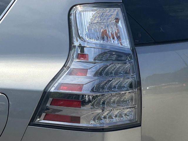 Used 2023 Lexus GX 460 Luxury w/ Accessory Package AWD/4WD image 10