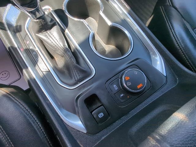 Used 2021 Chevrolet Traverse RS AWD/4WD image 20