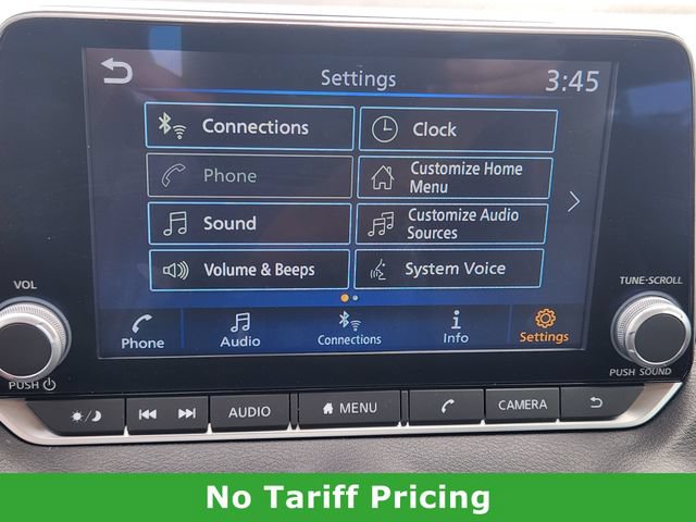 Certified 2025 Nissan Sentra SR FWD image 17