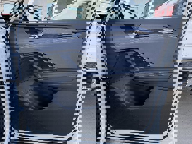 New 2026 Volkswagen Tiguan SE image 18