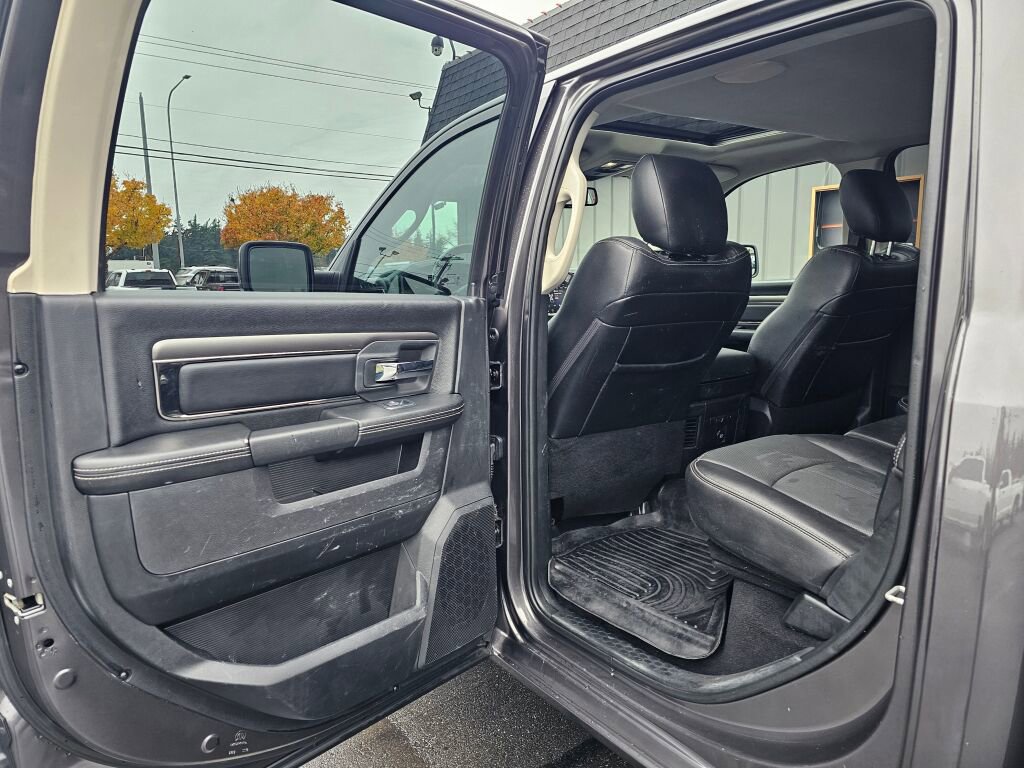 Used 2018 RAM 1500 Sport w/ Sport Premium Group image 18