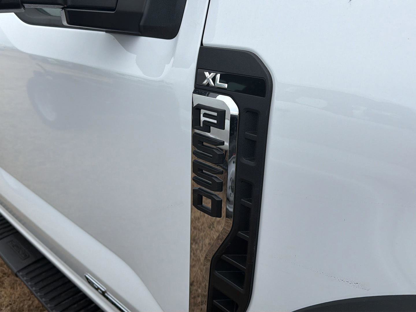 New 2026 Ford F550 XL image 5