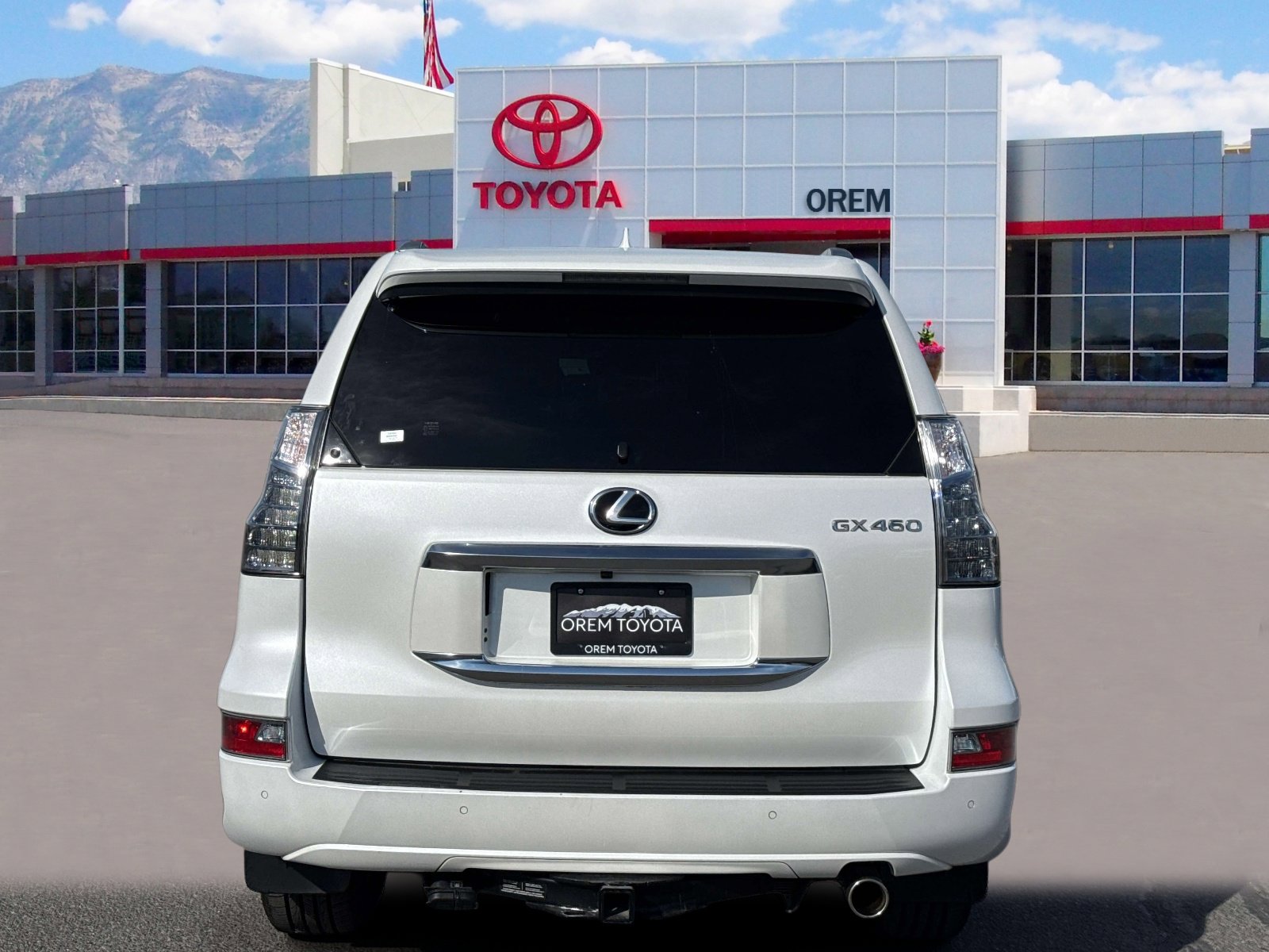 Used 2023 Lexus GX 460 Premium w/ Premium Plus Package image 4
