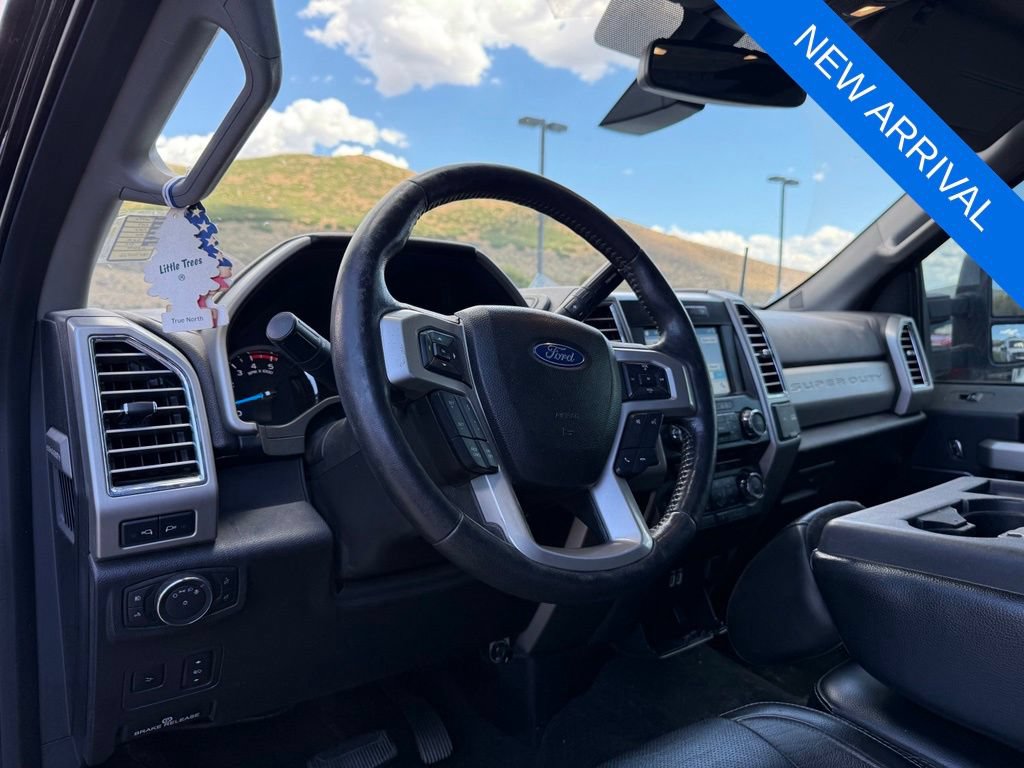 Used 2017 Ford F350 Lariat w/ Lariat Ultimate Package AWD/4WD image 14