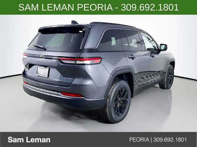 New 2026 Jeep Grand Cherokee Altitude image 7