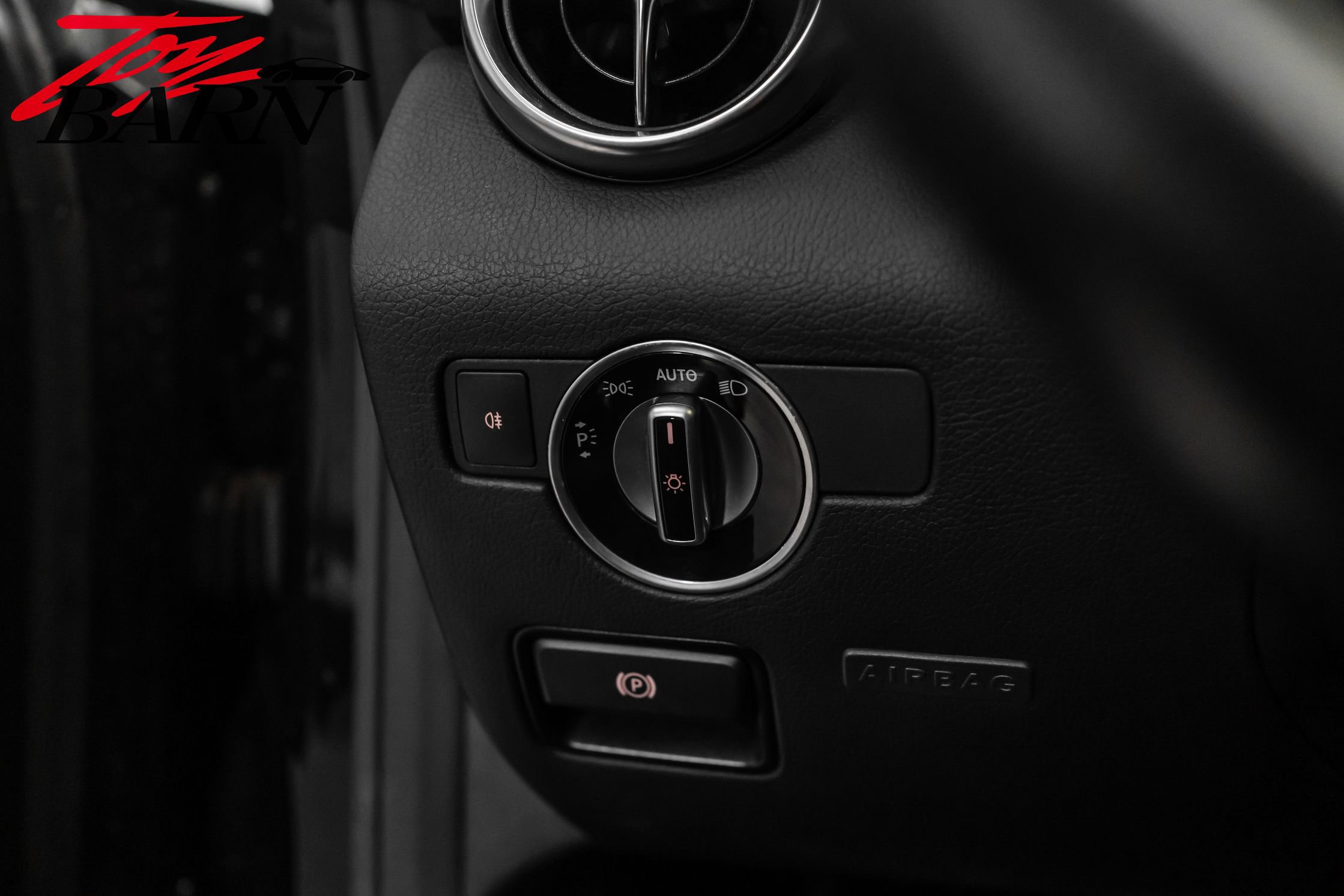 Used 2016 Mercedes-Benz SLK 300 SLK 300 image 34