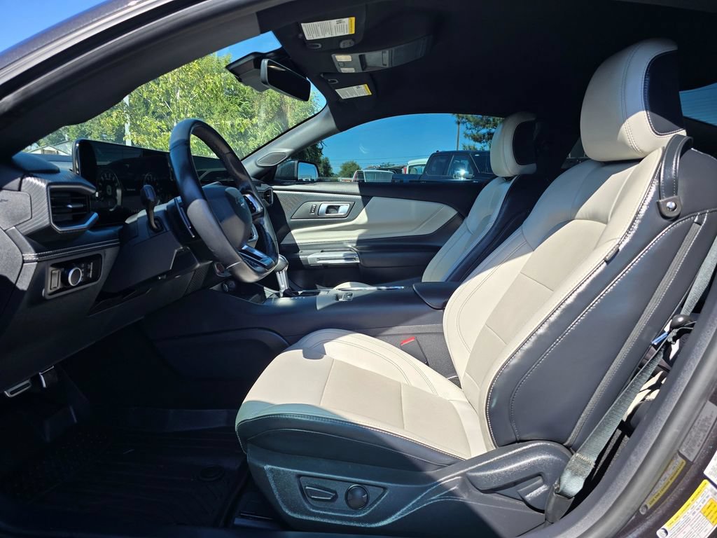 Used 2024 Ford Mustang GT Premium RWD image 10