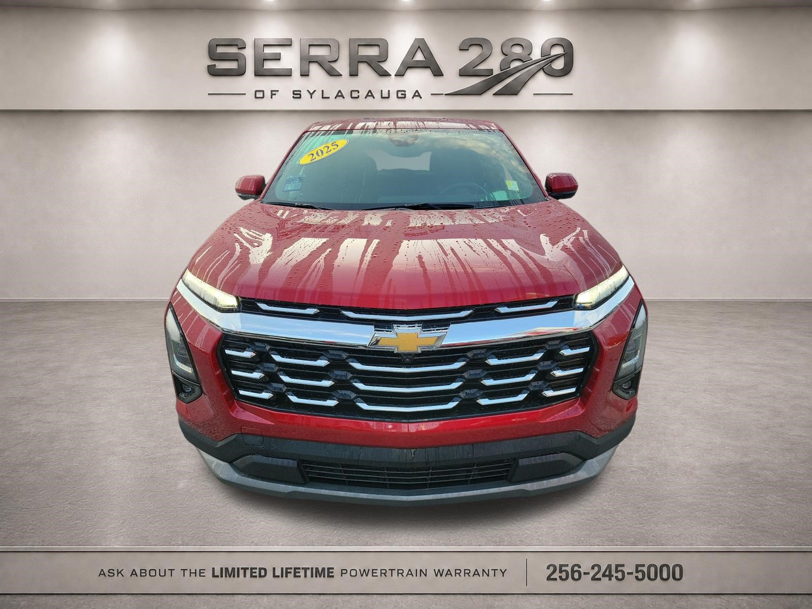 Used 2025 Chevrolet Equinox LT w/ Safety and Technology Package FWD image 2
