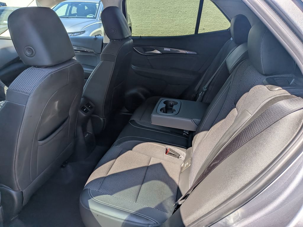 Used 2022 Buick Envision Preferred FWD image 31