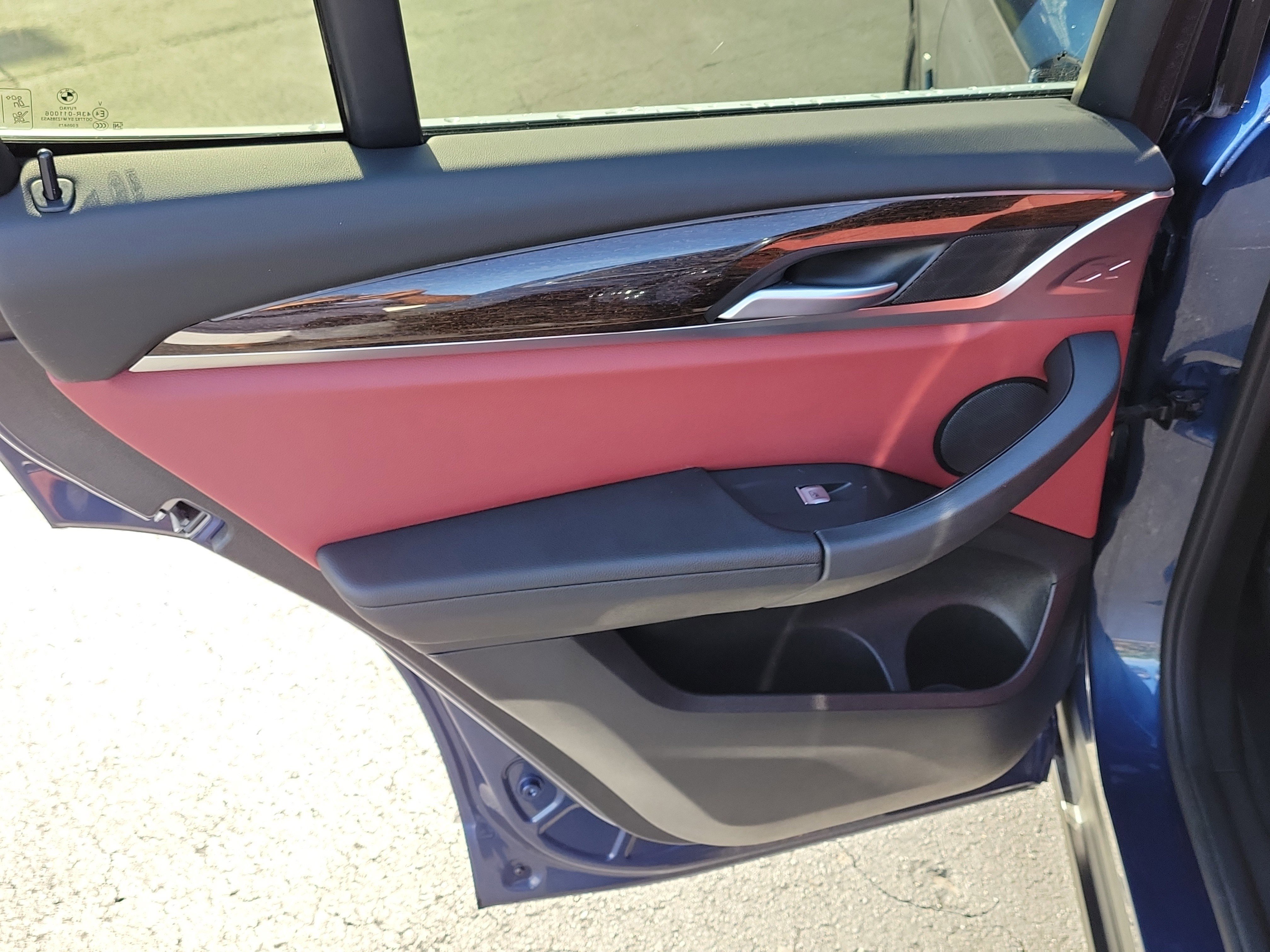 Used 2024 BMW X3 sDrive30i w/ Convenience Package w/ZPA image 10