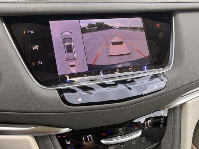 New 2026 Cadillac XT5 Premium Luxury w/ Driver Assist Package FWD image 17