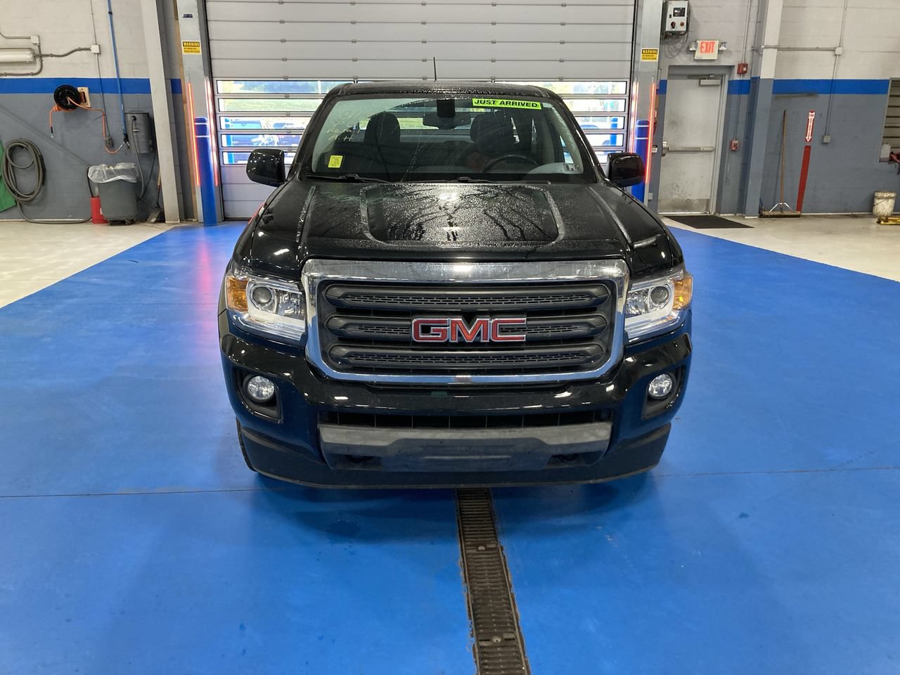 Used 2016 GMC Canyon SLE w/ Trailering Package AWD/4WD video 2