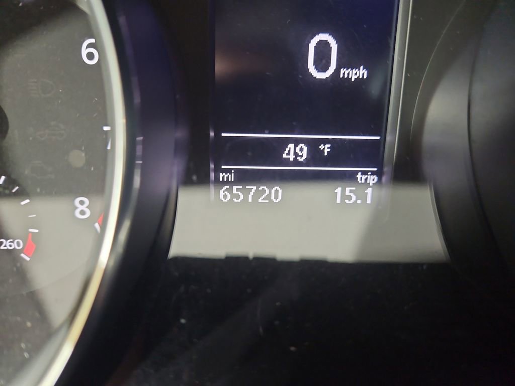 Used 2018 Volkswagen Passat 3.6 image 16