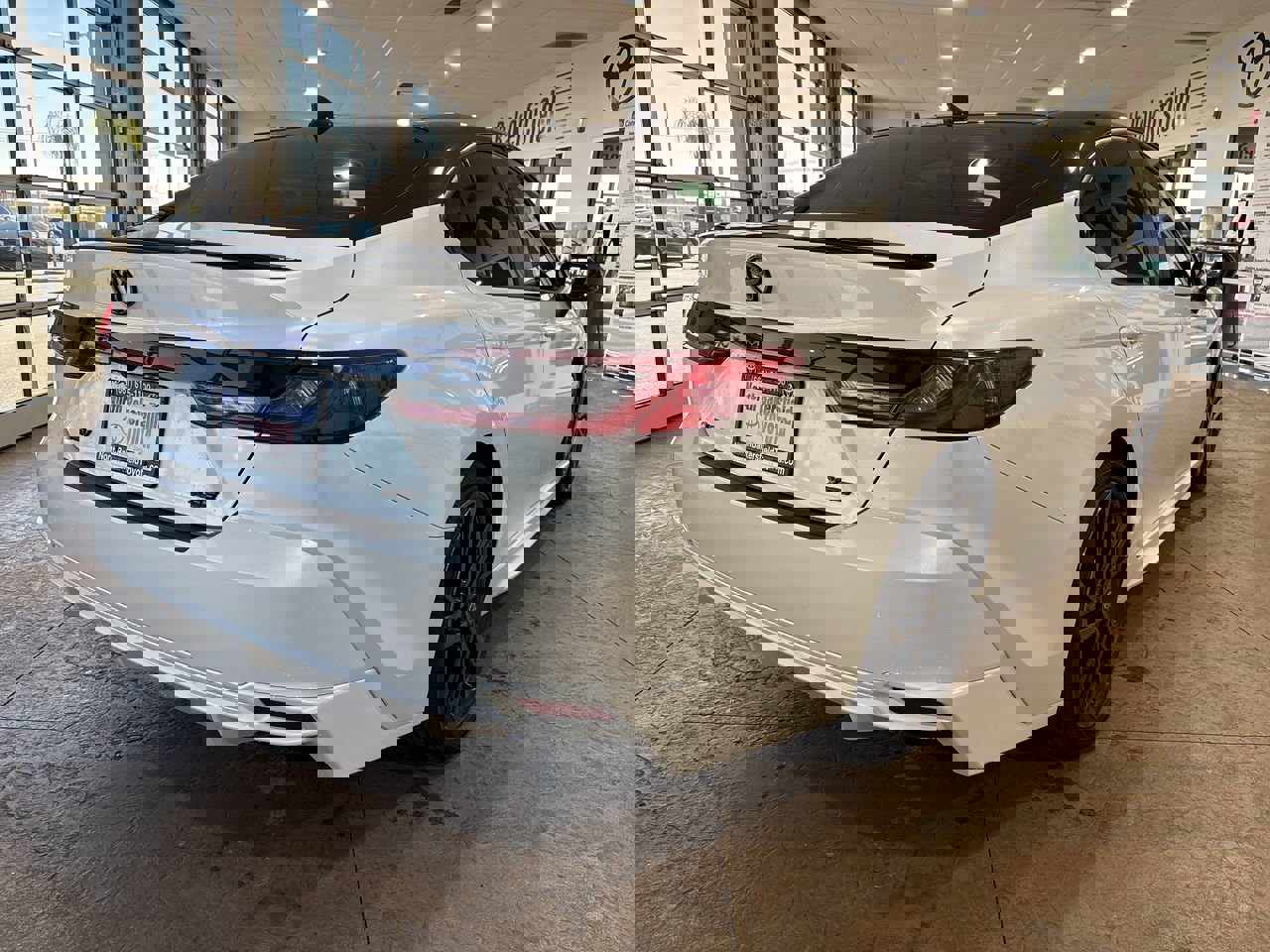 Used 2025 Toyota Camry XSE image 2