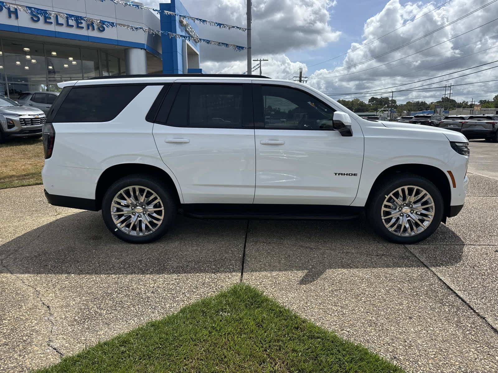 New 2026 Chevrolet Tahoe RST w/ RST Capability Package AWD/4WD image 6
