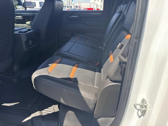 Used 2024 GMC Sierra 2500 AT4 w/ AT4 Premium Plus Package AWD/4WD image 16